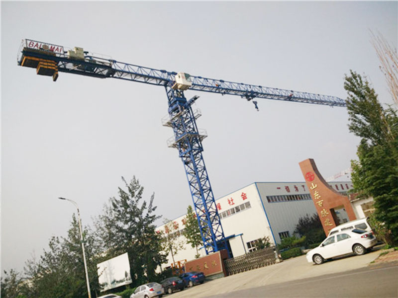 百脈建機(jī) 3010 型平頭塔式起重機(jī)：為印度小型建筑項(xiàng)目量身定制